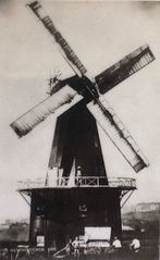 Black-Mill-Ore.-Demolished-in-1898.